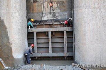 镶黄专业深耕喷漆翻新领域